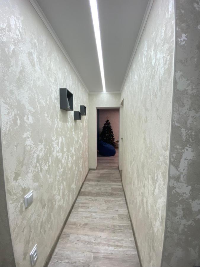 Люкс Апартаменти «Д.І.М.» Kamianets-Podilsky Extérieur photo